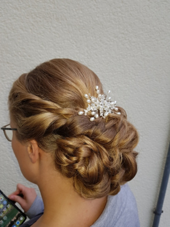 brautstyling-brautfrisur-friseursalon-um-haaresbreite-duderstadt_08.jpg