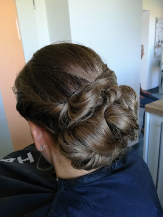 brautstyling-brautfrisur-friseursalon-um-haaresbreite-duderstadt_10.jpg