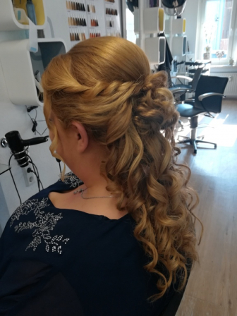 brautstyling-brautfrisur-friseursalon-um-haaresbreite-duderstadt_12.jpg