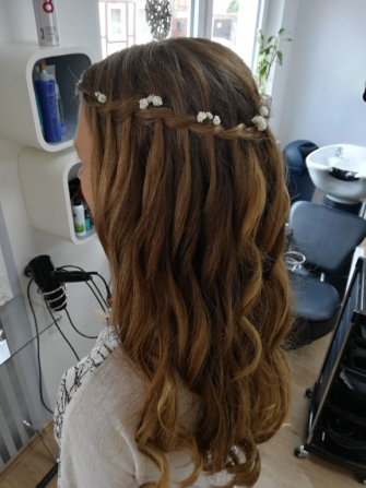 brautstyling-brautfrisur-friseursalon-um-haaresbreite-duderstadt_17.jpg