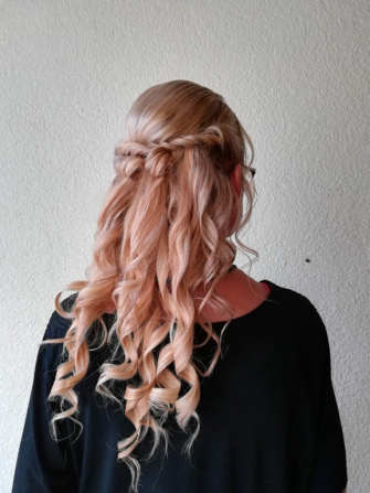 brautstyling-brautfrisur-friseursalon-um-haaresbreite-duderstadt_25.jpg