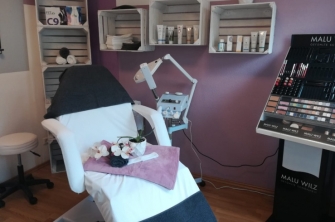 Friseursalon Um Haaresbreite Duderstadt - Wellness mit Aloe